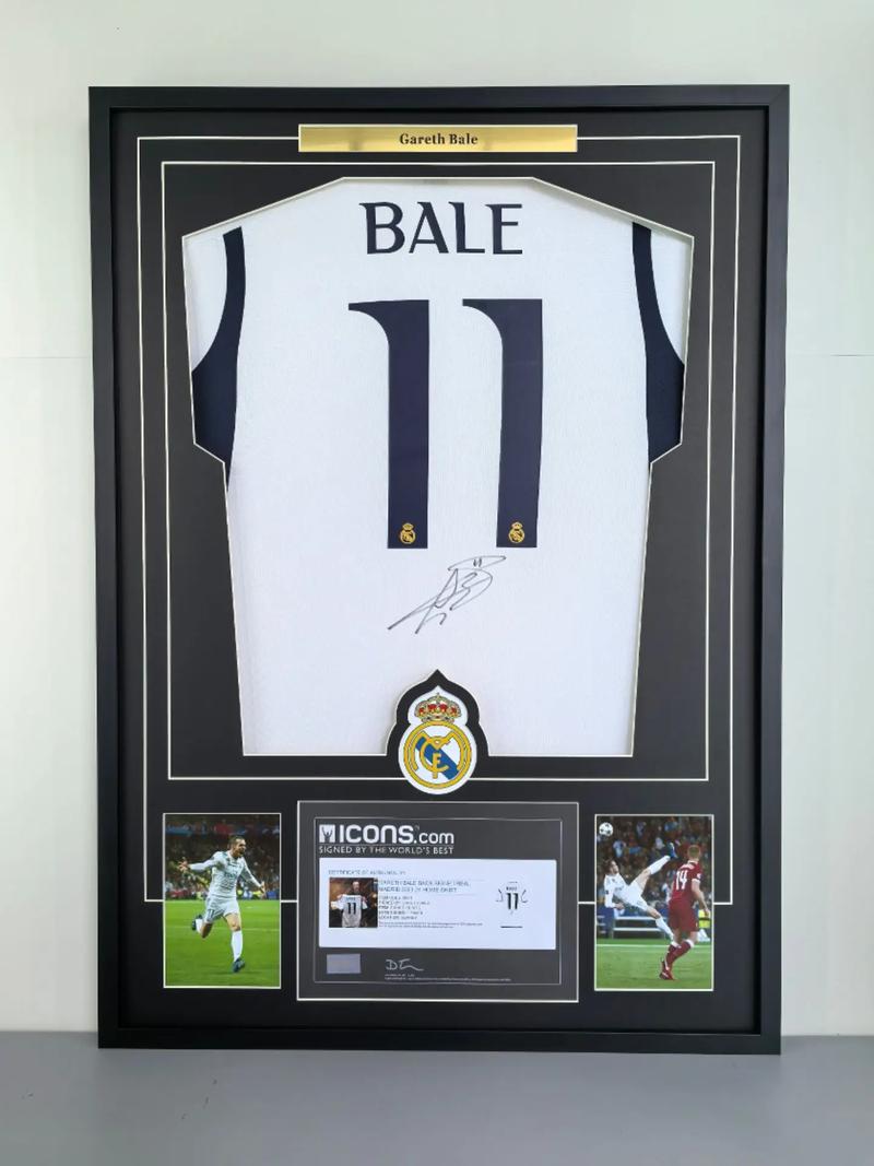 古斯托：拥有的第一件印号球衣是贝尔的；蓝军首秀就对阵利物浦