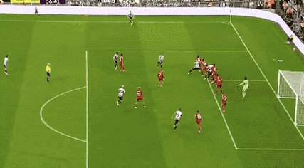 阿斯：科纳特在利物浦面临主帅信任危机，皇马将紧密关注球员动态