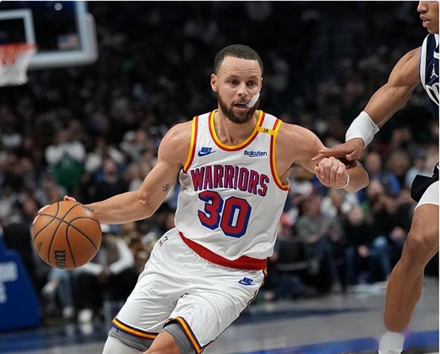 GM调查之最佳纯投手：水花兄弟包揽选票 库里93%&克莱7%