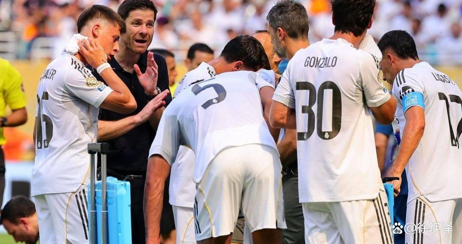 2000年以来执教皇马前16场胜场：阿隆索13胜最多，穆帅、齐祖12胜