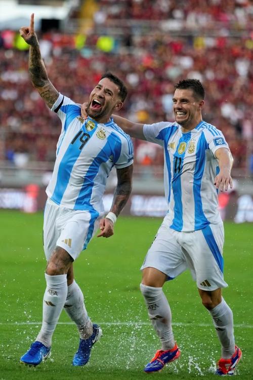 奥莱报：阿根廷vs委内瑞拉梅西将轮休，帕斯和马斯坦托诺竞争首发