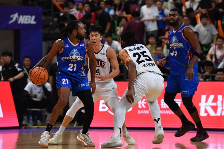 中国香港金牛2025NBL赛季十佳球出炉！一起回顾球员的精彩表现