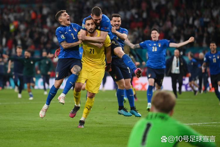 2015年罗马之后，那不勒斯是首支欧冠单场丢6球的意大利球队