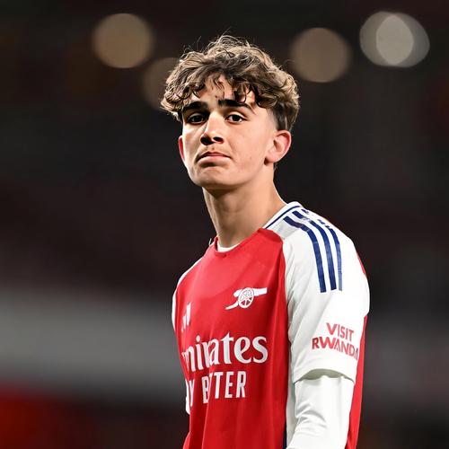 罗马诺:15岁道曼与阿森纳签下新约,未来职业合同也已经谈妥