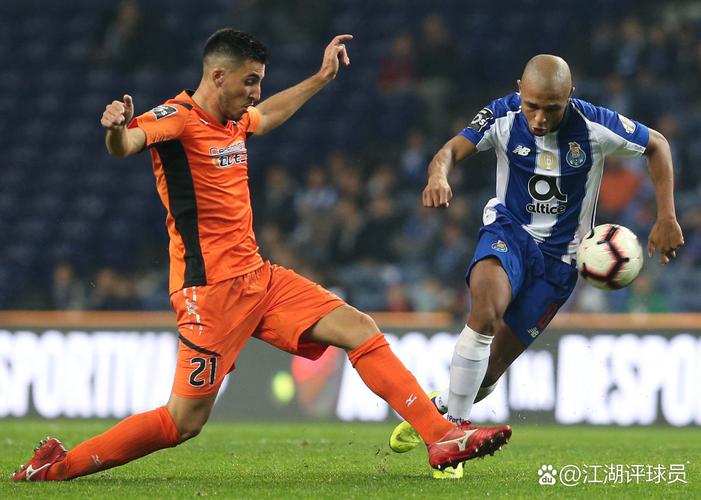 详细阅读:斯波谈球队良好氛围:大家彼此欣赏 也享受竞争的过程 斯波谈球队良好氛围:大家彼此欣赏 也享受竞争的过程