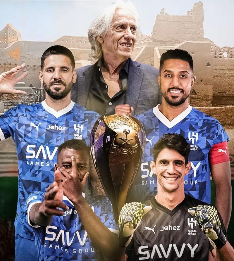 杯赛出局！沙特媒：C罗对输球非常愤怒，简单交流后便返回更衣室