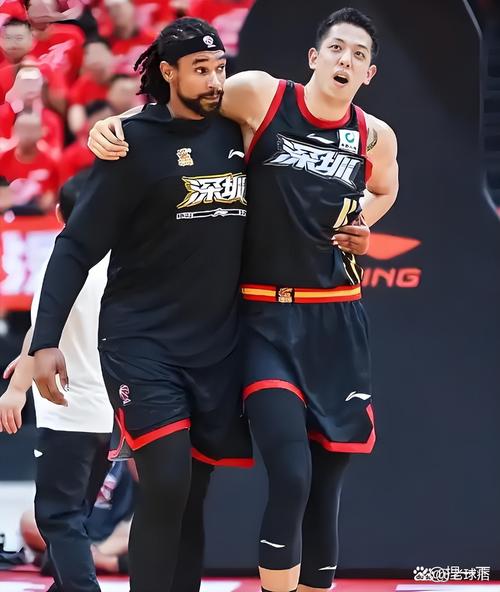 :深圳与内线外援德玛吉奥-维金斯签约 球员首次登陆CBA