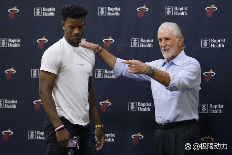 详细阅读:咣咣扔三分!阿德巴约三分5中1得17分8板 有3断1帽防守不错 咣咣扔三分!阿德巴约三分5中1得17分8板 有3断1帽防守不错