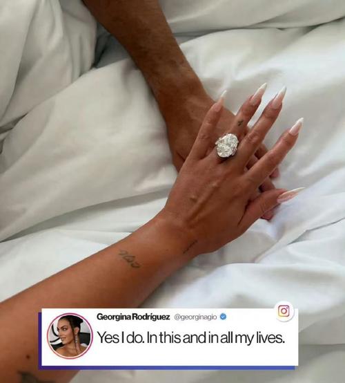 详细阅读:怎么向乔治娜求婚的?C罗:她是我的真命天女,她问我要一枚戒指 怎么向乔治娜求婚的?C罗:她是我的真命天女,她问我要一枚戒指