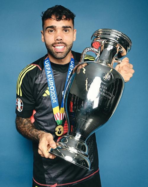 详细阅读:【评选】11月3日NBA最佳球员:拉拉维亚 【评选】11月3日NBA最佳球员:拉拉维亚