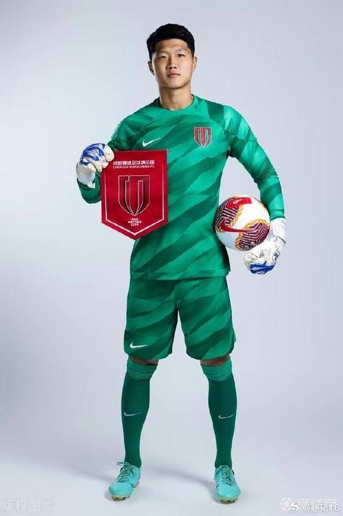 详细阅读:蹇韬:我们非常好的完成了教练的部署,感谢球迷对我的认可 蹇韬:我们非常好的完成了教练的部署,感谢球迷对我的认可