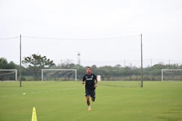 详细阅读:布翁乔尔诺:那不勒斯在防守端做得不错,但我们需进球才能赢比赛 布翁乔尔诺:那不勒斯在防守端做得不错,但我们需进球才能赢比赛