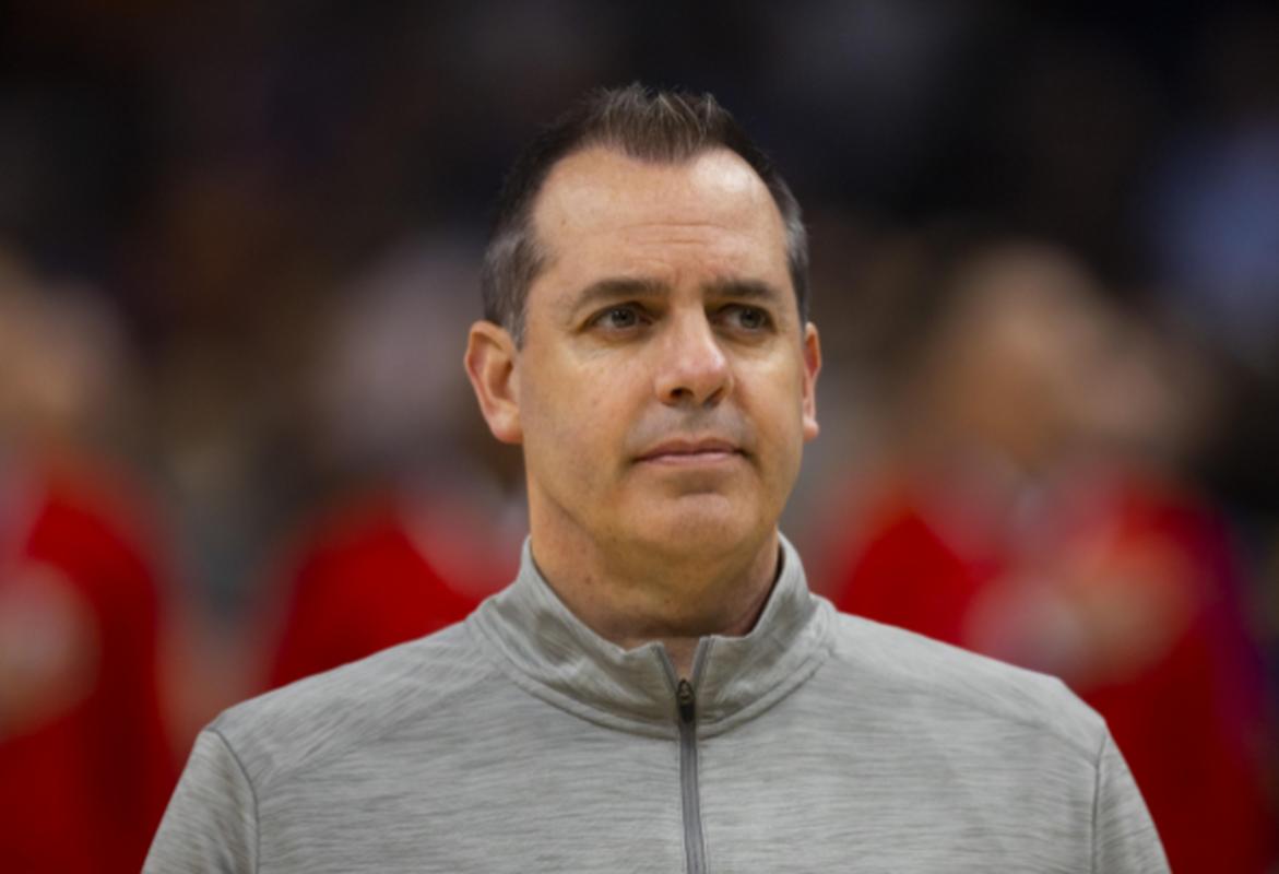 详细阅读:太阳主帅:勇士转换进攻给了我们致命打击 我们为失误付出了代价 太阳主帅:勇士转换进攻给了我们致命打击 我们为失误付出了代价