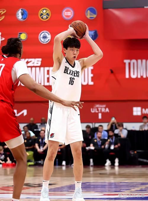 杨瀚森替补罗威？克林根缺阵谁将担任首发中锋？斯普利特：35号